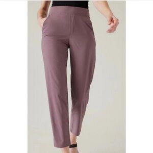 Athleta Brooklyn Ankle Pants dusty violet featherweight Relaxed Fit Size 10